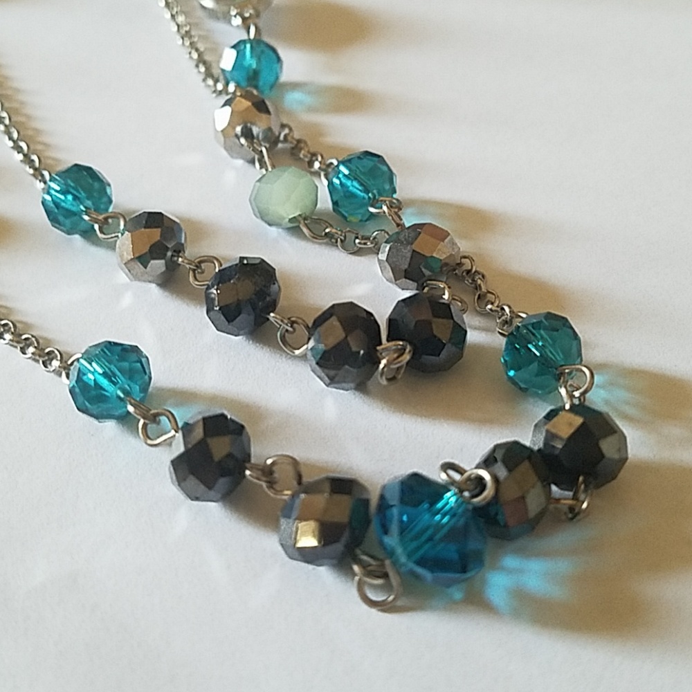 Gorgeous 2 layered beaded necklace in blues/grays.